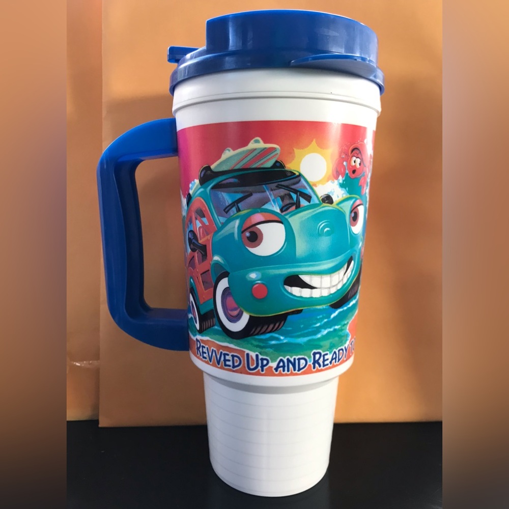 Vintage Chevron Hawaii Insulated Handled Cup w/Lid (Chevron Cars)